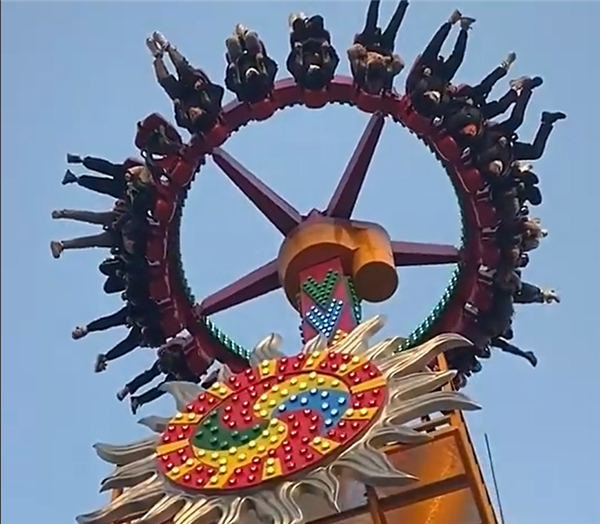 大摆锤高处停摆近10分钟 游乐场回应：两边游客体重相近所致-第2张图片-9158手机教程网