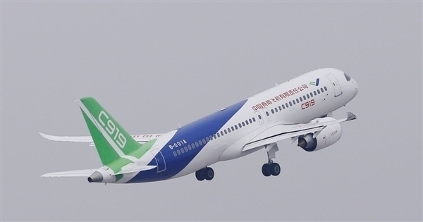 C919大飞机即将迎来兔年第一飞:很快就能商业载客了-第1张图片-9158手机教程网 C919大飞机即将迎来兔年第一飞:很快就能商业载客了-第1张图片-9158手机教程网