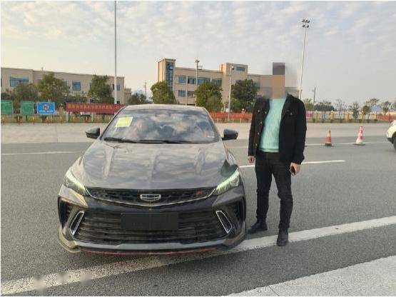 企图蒙混过关 男子为省5元临牌费被罚2000元记12分-第2张图片-9158手机教程网