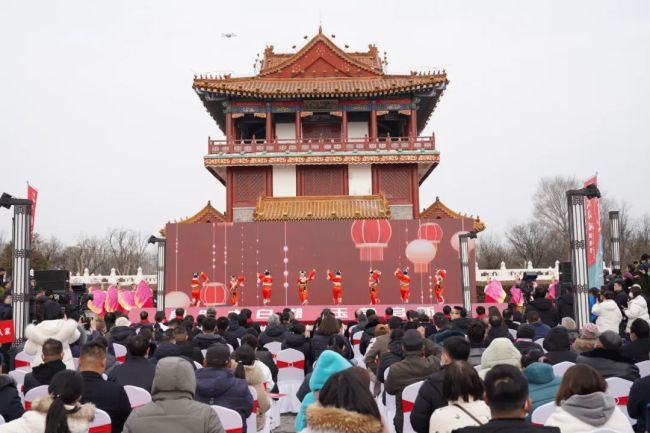 山东一97.6斤头鱼58.8万拍出 太白湖头网鱼王好兆头-第2张图片-9158手机教程网