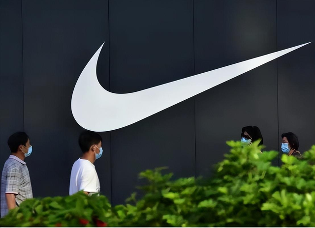 LV将涨价20% 世界首富:中国人有钱，我们对中国充满信心-第4张图片-9158手机教程网