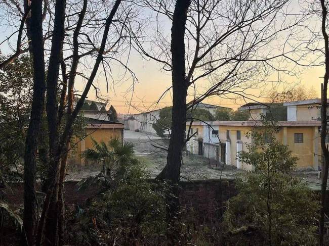 揭胡鑫宇案背后主播:三个月收入六位数 挖坑埋鞋赚流量-第8张图片-9158手机教程网