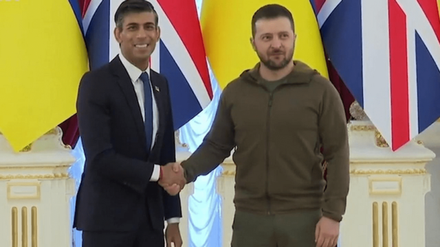 泽连斯基签令！剥夺这些人的乌克兰国籍！这些人员据信都拥有俄罗斯国籍-第2张图片-9158手机教程网