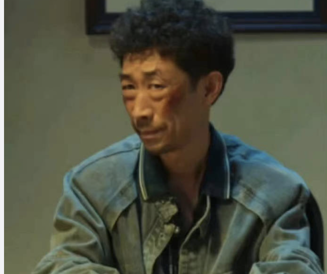 狂飙里的疯驴子居然才25岁 生活到底给他带来了什么？-第2张图片-9158手机教程网