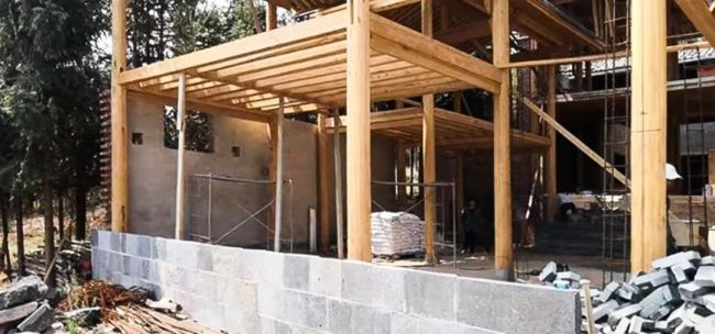 男子耗资几百万给父母造养老宅院 过有质量的生活-第21张图片-9158手机教程网