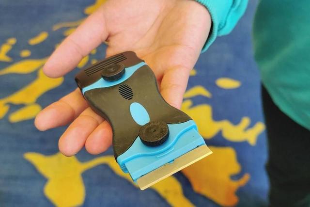 女生1小时狂刮594张彩票中7170，今夜快乐刮奖人 明天做回快乐打工人-第4张图片-9158手机教程网