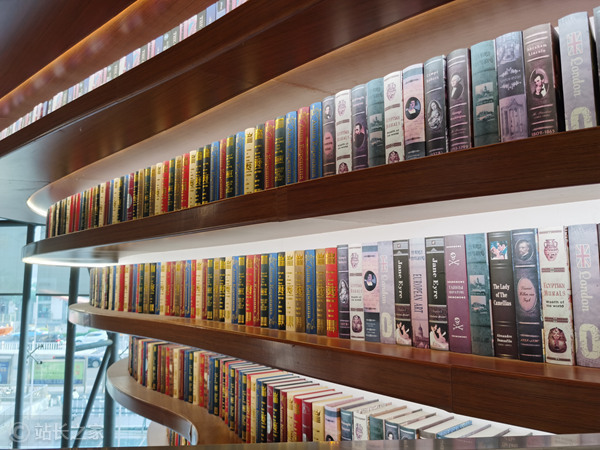 网民称《水浒》毒害青少年应清除课本 官方：要以理性的态度来解读它-第1张图片-9158手机教程网